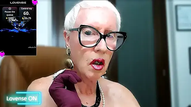 ROBY_SWEETHOT's Thumb Image