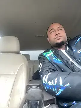 strokinnmydick webcam show