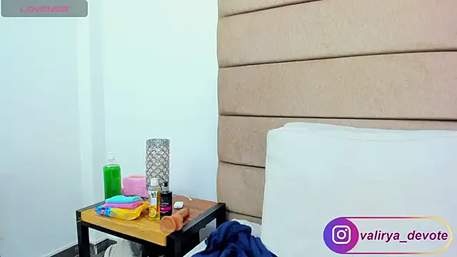 valirya_devote Image 8