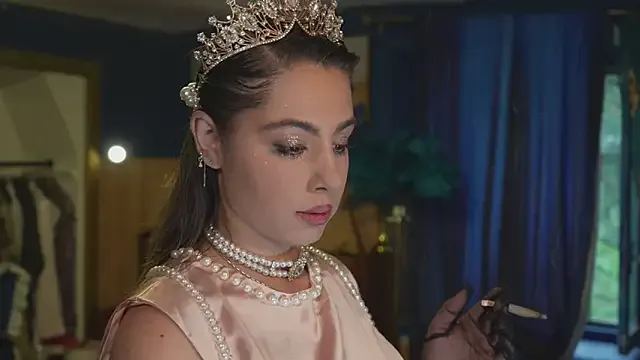 VanessaDoyle Image 16